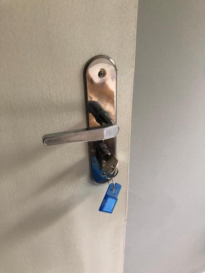 Hostel E Pousada Londrina Rodoviaria Centro Quartos Individuais Com Chave E Wi-Fi Exteriör bild