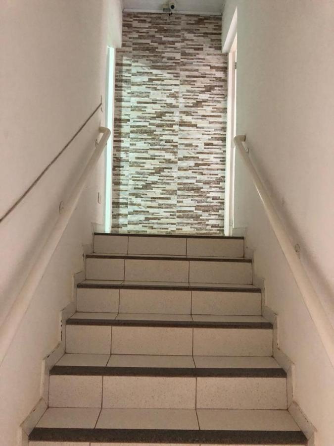 Hostel E Pousada Londrina Rodoviaria Centro Quartos Individuais Com Chave E Wi-Fi Exteriör bild
